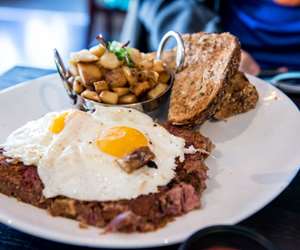 Corned Beef & Hash